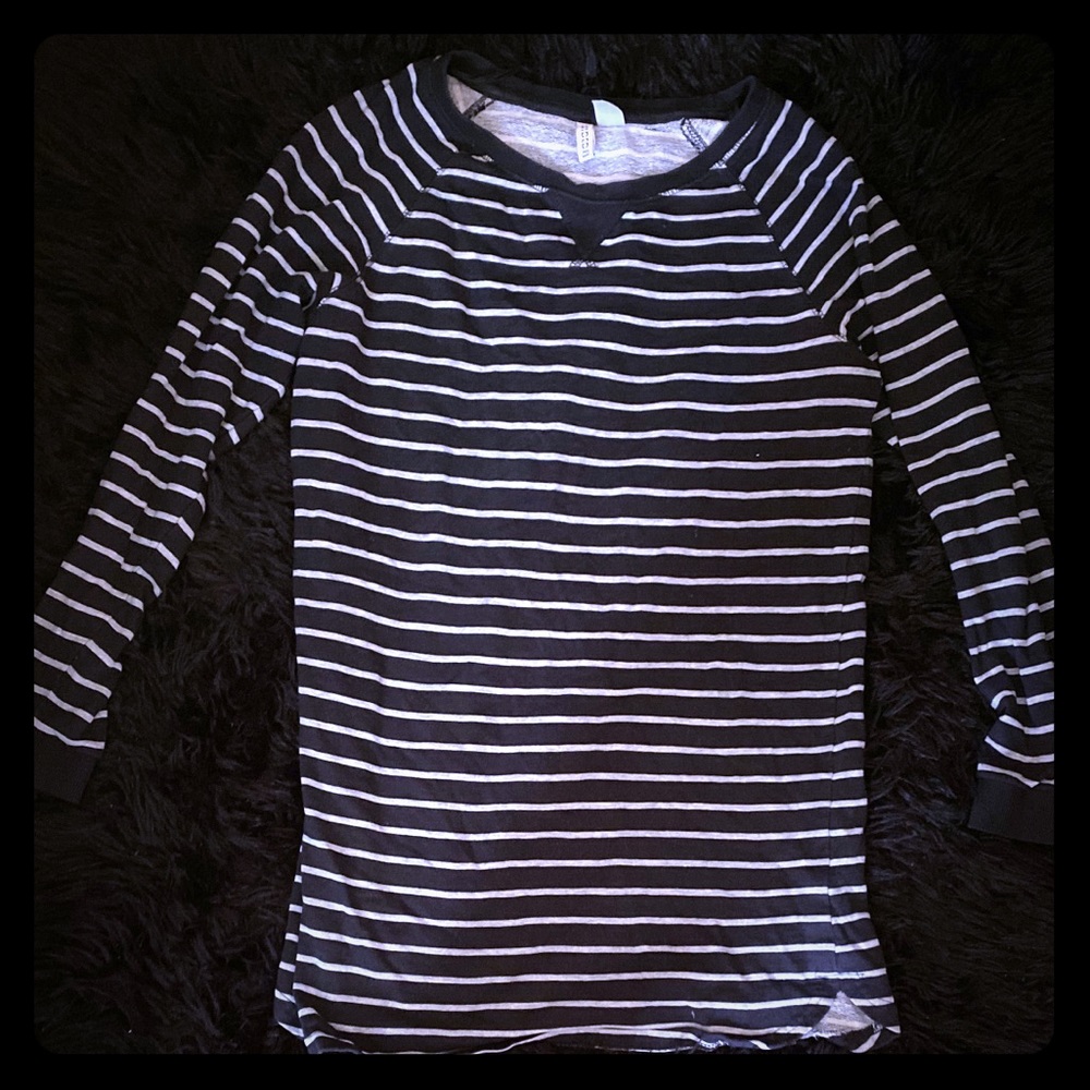 T-Shirt Dress H&M Black + White Stripes (SIZE M)